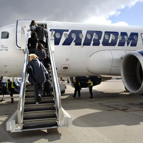 Cursele Tarom Bucureşti-Bacău vor fi redirecţionate către Iaşi, în perioada 19 martie-12 aprilie