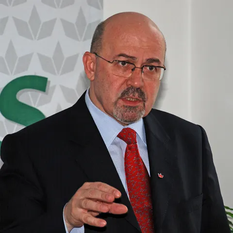 Marko Bela l-a felicitat pe Crin Antonescu şi speră în continuarea colaborării politice cu PNL
