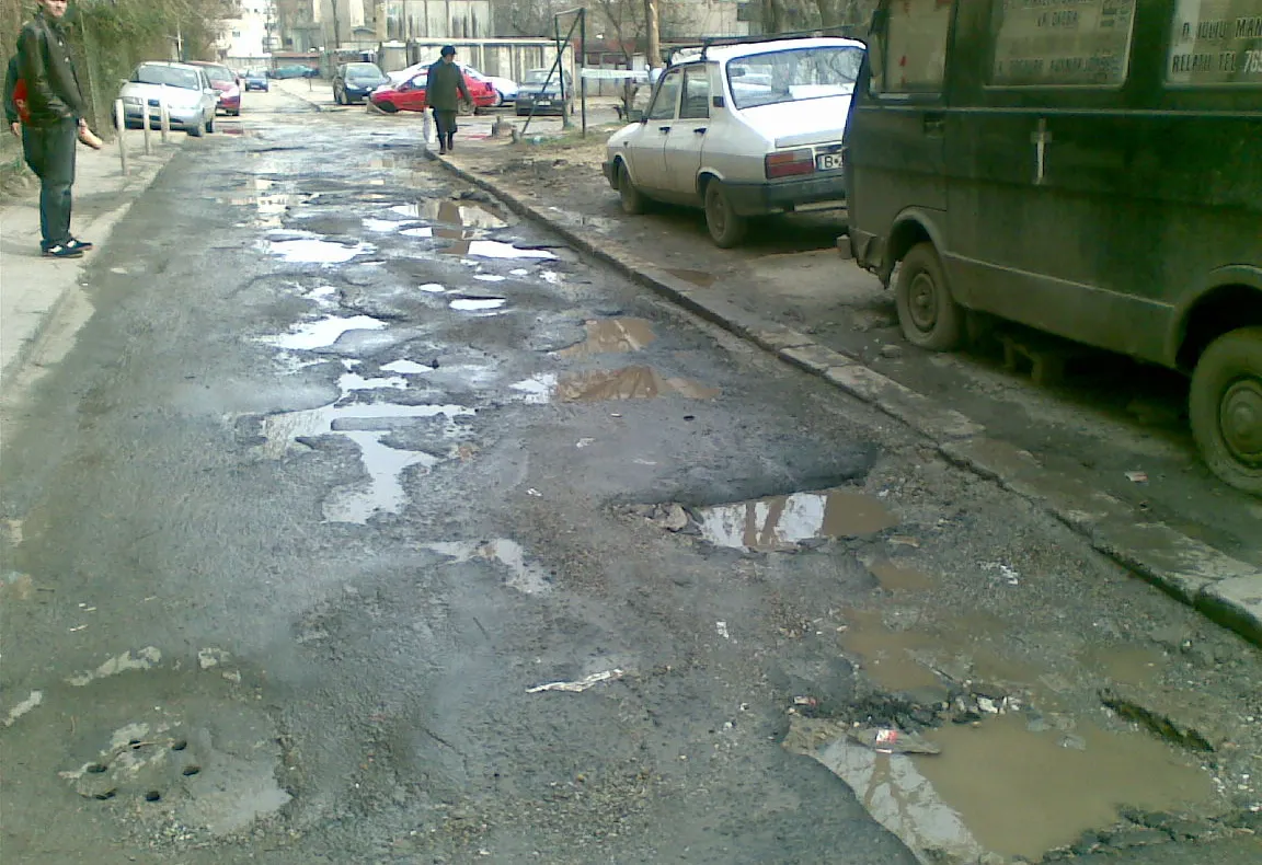 O stradă din Bucureşti, sectorul 6