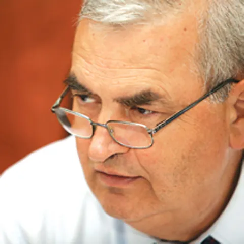 Fostul rector al Universităţii de Agronomie, Ioan Alecu, reţinut pentru 24 de ore 