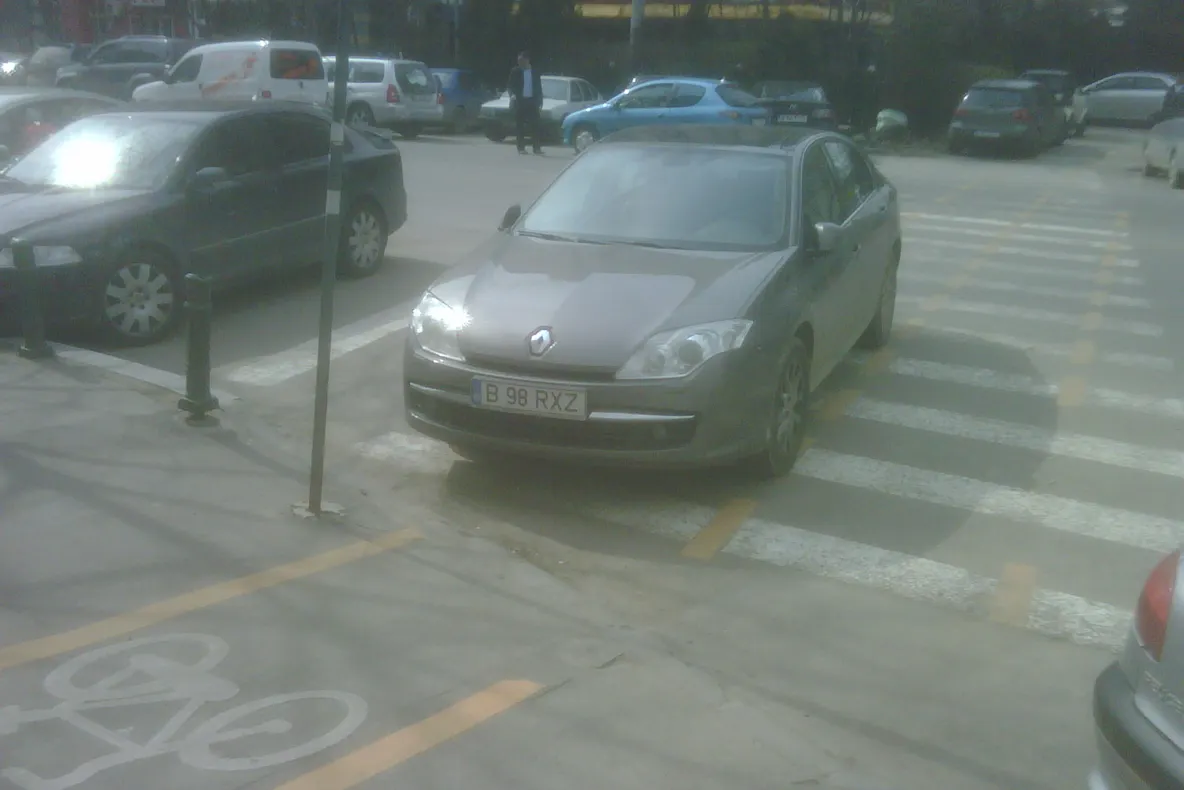 Parcare neregulamentară în Capitală