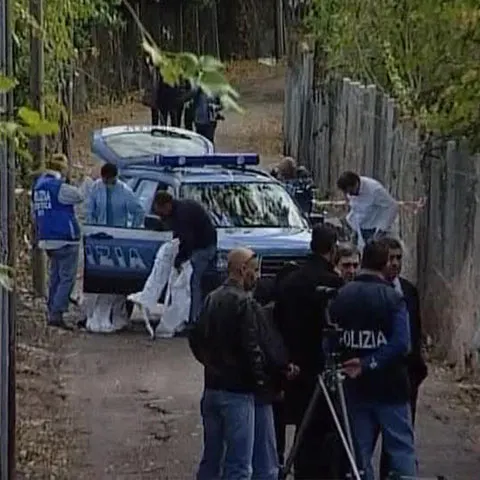 Doi români şi un italian au fost arestaţi în Italia, fiind acuzaţi de viol