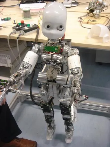 Roboţii fotbalişti, campioni europeni până în 2050