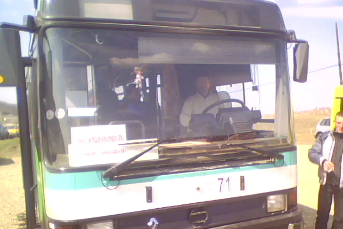 Regia de transport public a sprijinit campania "România prinde rădăcini"