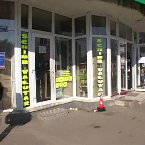 O casă de schimb valutar din Baia Mare a fost spartă 