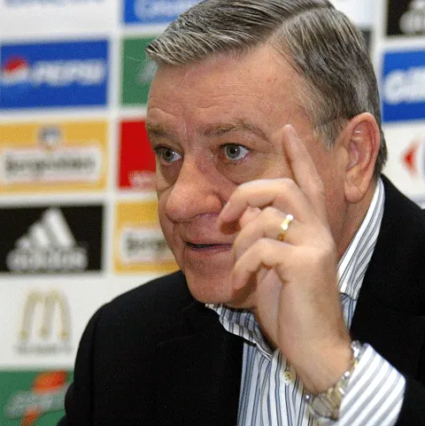 Sandu susţine că FRF va obliga cluburile din primele două eşaloane să aibă echipe de fotbal feminin