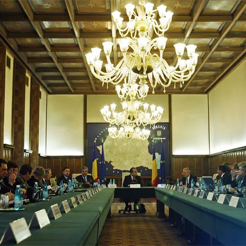 Sindicaliştii sunt nemulţumiţi de propunerea Guvernului de eliminare a tichetelor de vacanţă