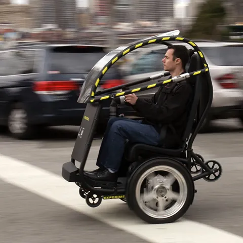 GM şi Segway au făcut maşina electrică pe două roţi - VEZI GALERIE FOTO