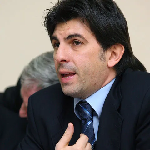 Dragomir: "Lupescu i-a oferit lui Piţurcă un contract de 600.000 de euro cu FRF, deşi era mandatat să-i ofere doar 500.000!"