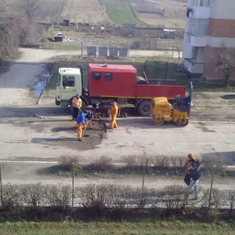Campanie REALITATEA.NET: Înfierează munca de mântuială. Semnalează-ne lucrurile prost făcute