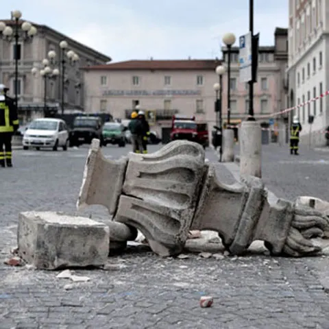 Circa 10.000 de replici s-au înregistrat în Italia după cutremurul din 6 aprilie