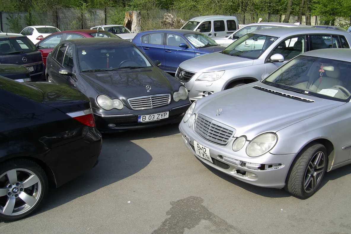 Cum să ieşi dintr-o parcare