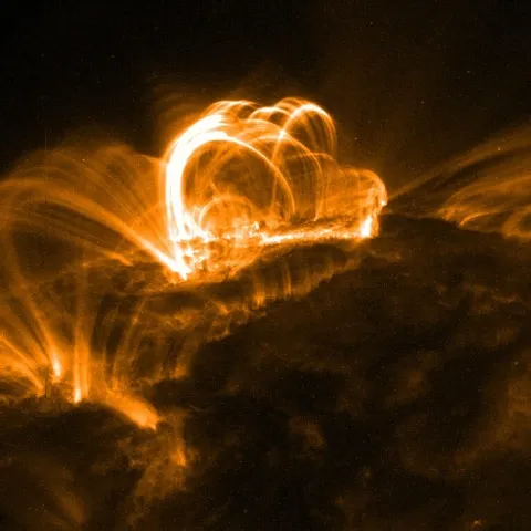 Doi sateliţi NASA vor fi folosiţi pentru detectarea din timp a furtunilor solare