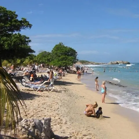 Vânzarea pachetelor turistice a crescut cu 10% faţă de anul trecut
