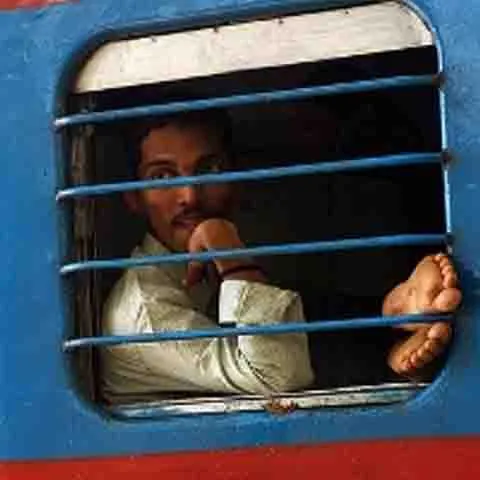 Rebelii maoişti au luat ostatici 300 de oameni într-un tren din India, dar i-au eliberat după câteva ore