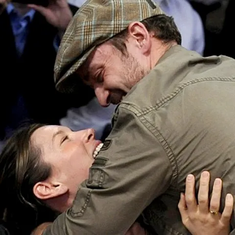 Justin Timberlake şi Jessica Biel se giugiulesc în văzul tuturor - VEZI GALERIE FOTO