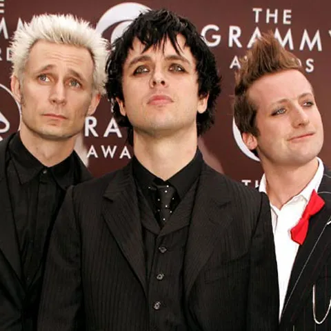 Noul album al trupei Green Day va fi lansat pe 15 mai