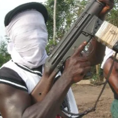 Românul luat ostatic în Nigeria s-a întors luni acasă, potrivit presei nigeriene