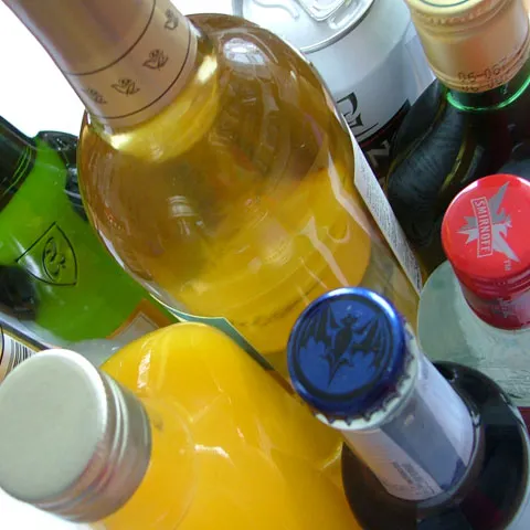 Mita "la sticlă", din rândul funcţionarilor, în cel al miniştirilor