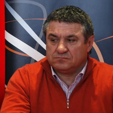 Victor Becali: Nu cred că această percheziţie îl poate ajuta pe Gigi Becali cu ceva