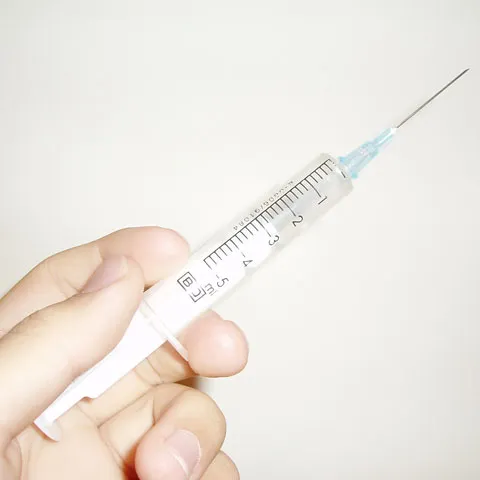 România ar putea avea un vaccin împotriva gripei porcine în opt luni