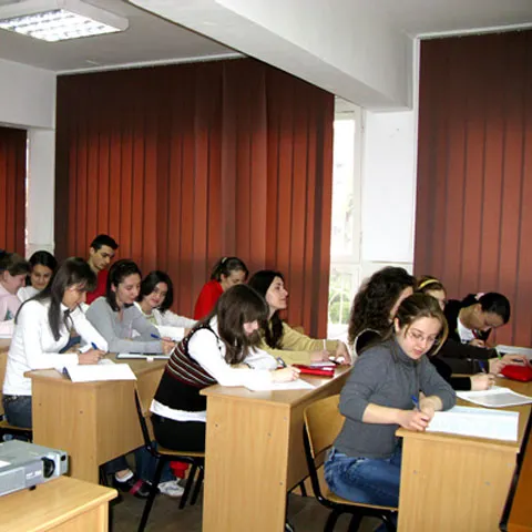 Bacalaureatul nu va mai fi unic, ci diferenţiat în funcţie de profil 