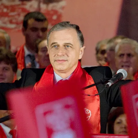 Geoană: Problemele din unele structuri MAI nu trebuie să afecteze imaginea întregului sistem