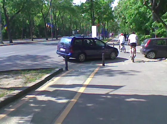 Acolo ştiu să parcheze unii oameni