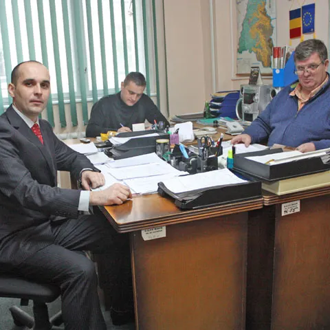 Bugetarii din România vor pierde din puterea de cumpărare în acest an, prevede FMI