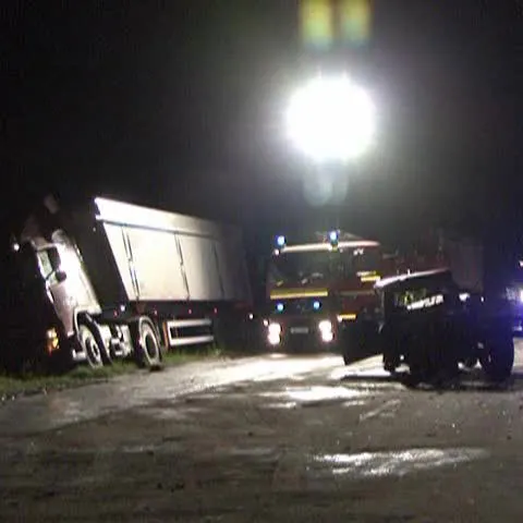 Cinci oameni au ajuns la spital, după un grav accident pe Autostrada Bucureşti-Piteşti