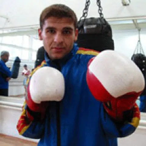 Boxerul Ionuţ Gheorghe, condamnat la trei ani de închisoare cu suspendare