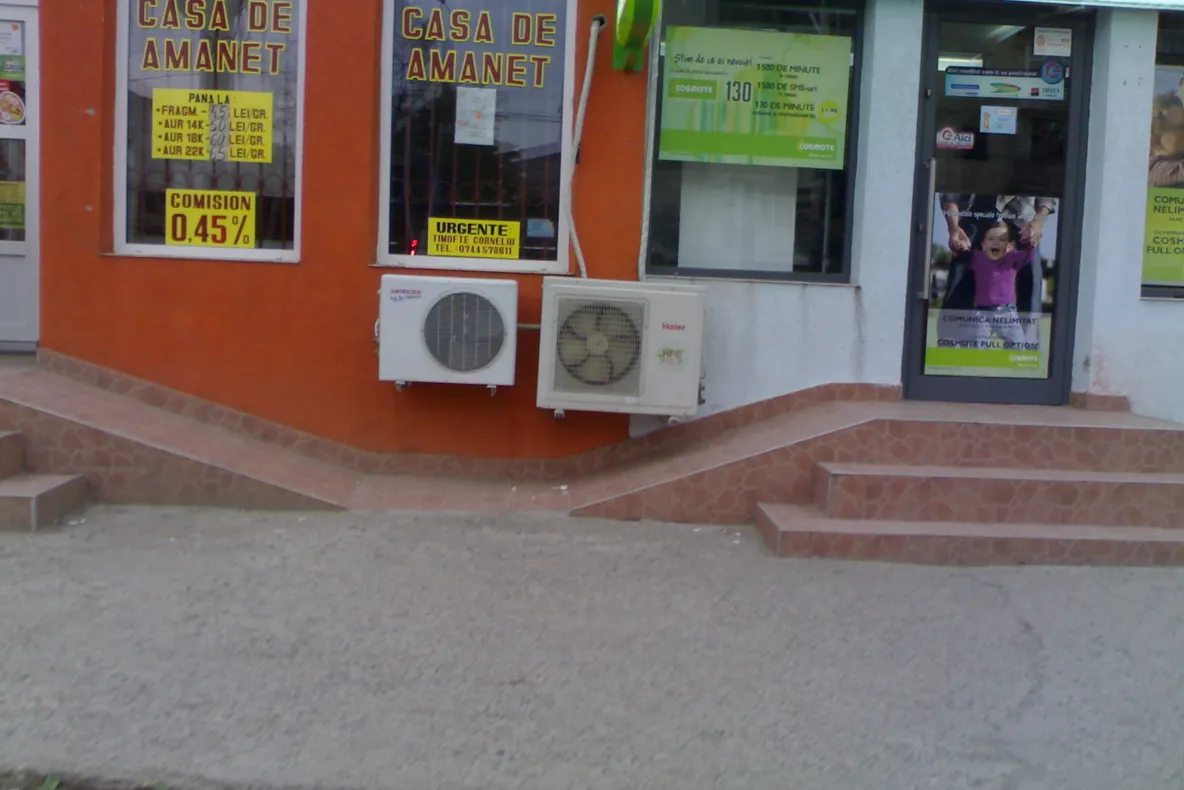 Rampa pentru persoanele cu handicap este de neutilizat