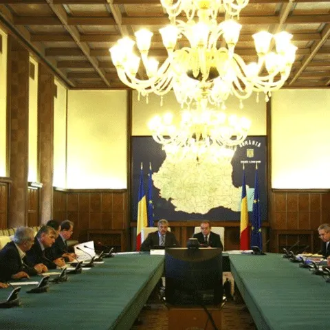Romania's energy strategy to be debated by government coalition in a fortnight