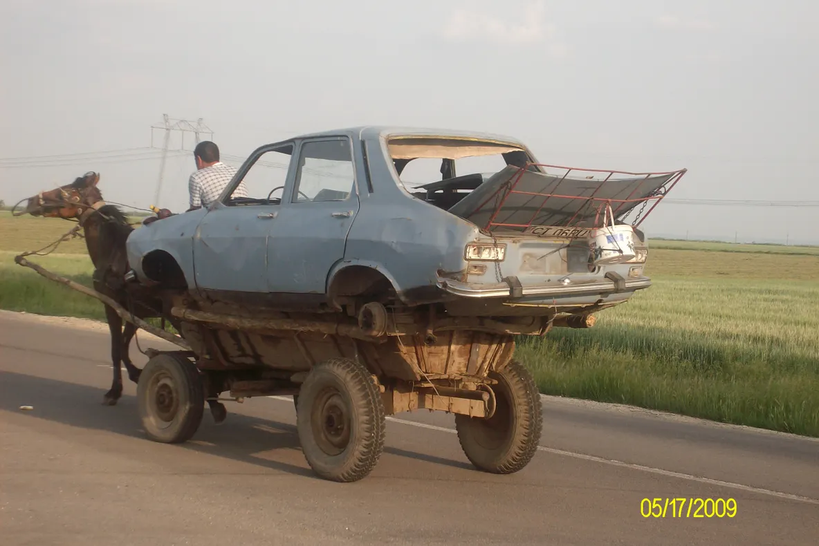 Sfârşitul unei epoci numite dacia