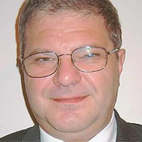 Radu Zilişteanu, expert imobiliar: Programul "Prima Casă" nu va ajuta piaţa imobiliară