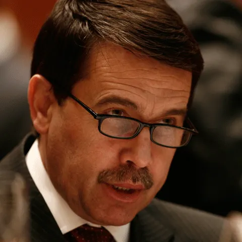 Pogea: Băncile pot să dea credite prin programul Prima Casă din august-septembrie