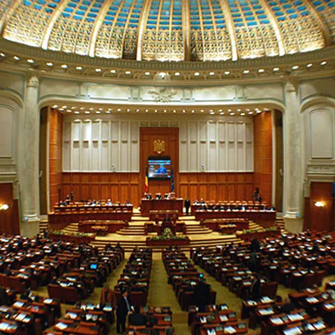Deputaţii au respins Legea de modificare a referendumului