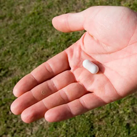 Medicamentele de slăbit luate fără sfatul medicilor pot afecta sănătatea, spun nutriţioniştii