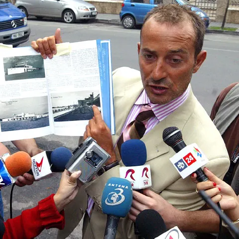 Procesul în care primarul Constanţei este acuzat de corupţie a fost din nou amânat