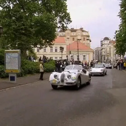 În Serbia a avut loc parada automobilelor de epocă