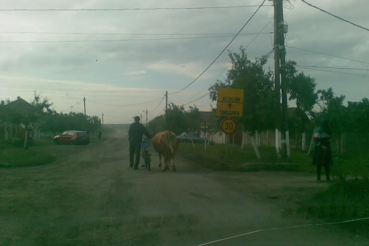 Romania, the land of choices - imagini de pe drumul european 70