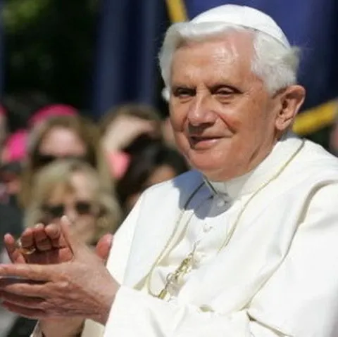 Papa l-a primit pe Iuşcenko şi a discutat cu el despre "importanţa unităţii creştinilor"