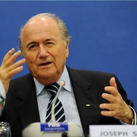 Blatter a cerut ca terenurile de fotbal să nu mai fie împrejmuite cu garduri 