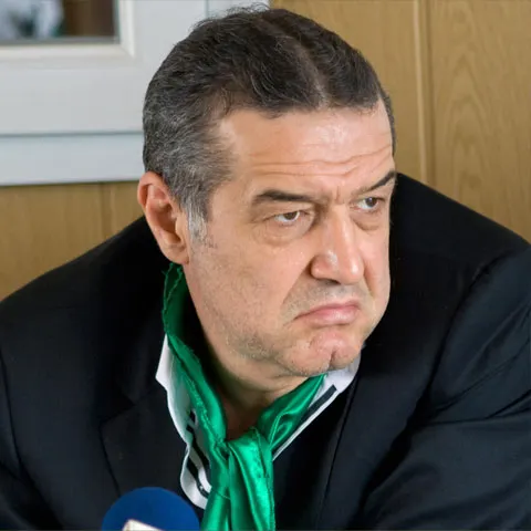 George Becali intenţionează să meargă la Bruxelles cu avionul particular 