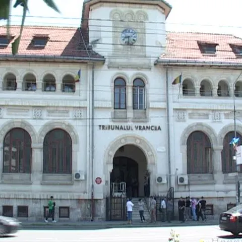Tribunalul Vrancea este în pericol de a-şi închide porţile din lipsa banilor 