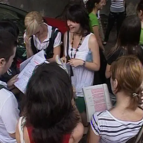 Directorul unui liceu din Gorj a modificat o medie deja încheiată pentru ca un elev să intre la bacalaureat 