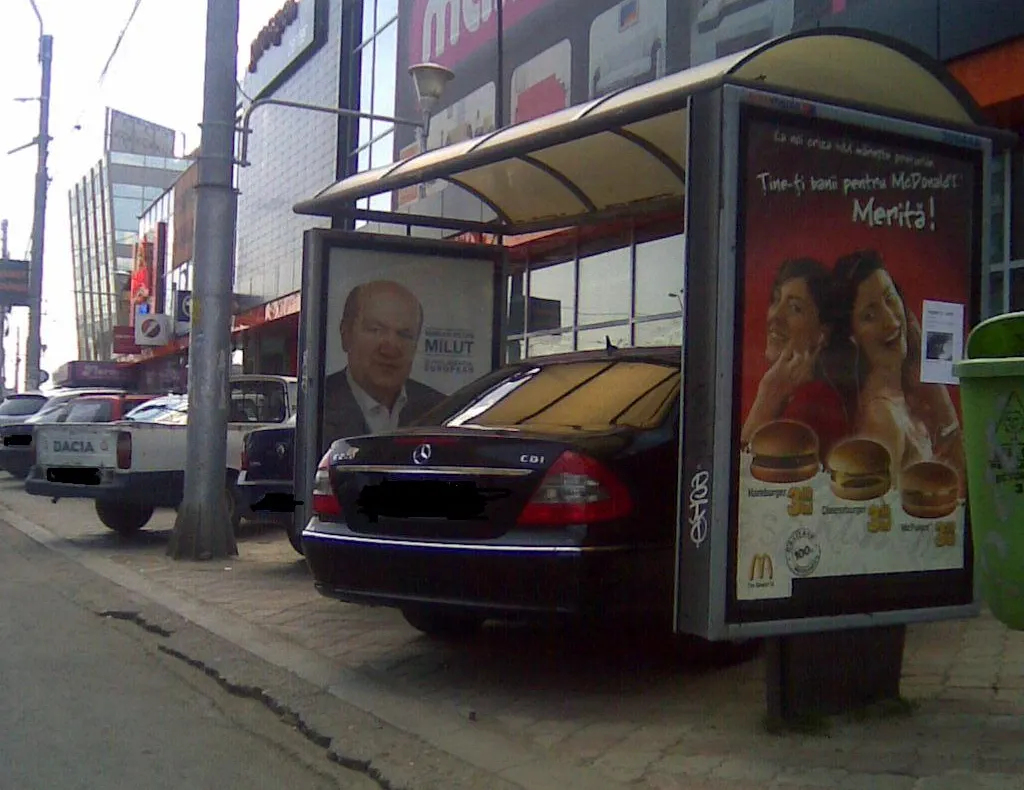 Staţia de maşină, parcarea unui şofer