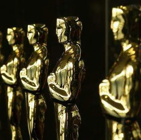 Zece filme vor concura, din 2010, pentru Oscarul acordat celei mai bune pelicule
