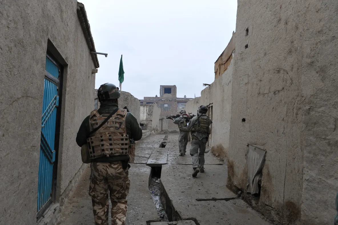 Adelin Petrişor: Afganistan 2009