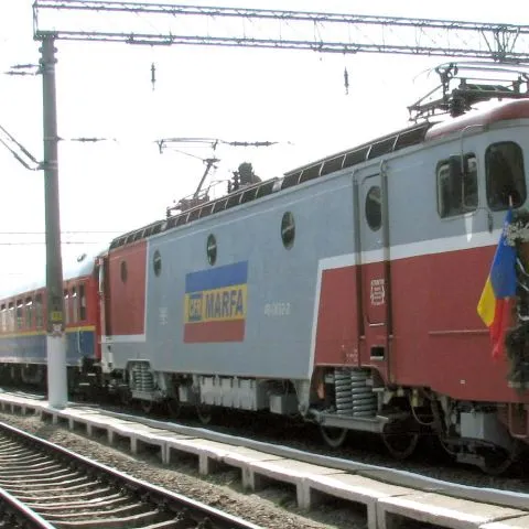CFR Marfă a decis să trimită în şomaj tehnic 40% dintre angajaţi